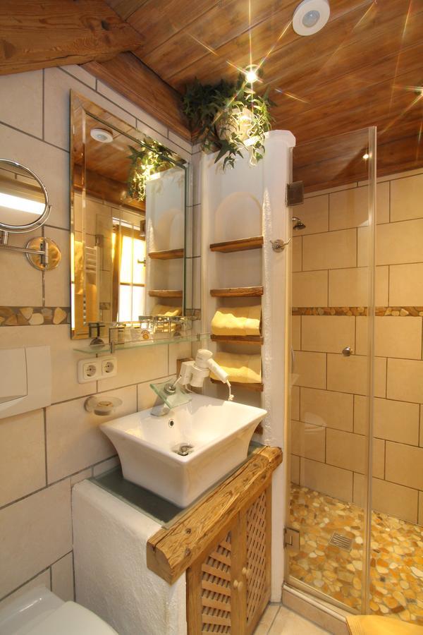 Haus Sonnenschein Hotel ไกรน์เนา ภายนอก รูปภาพ