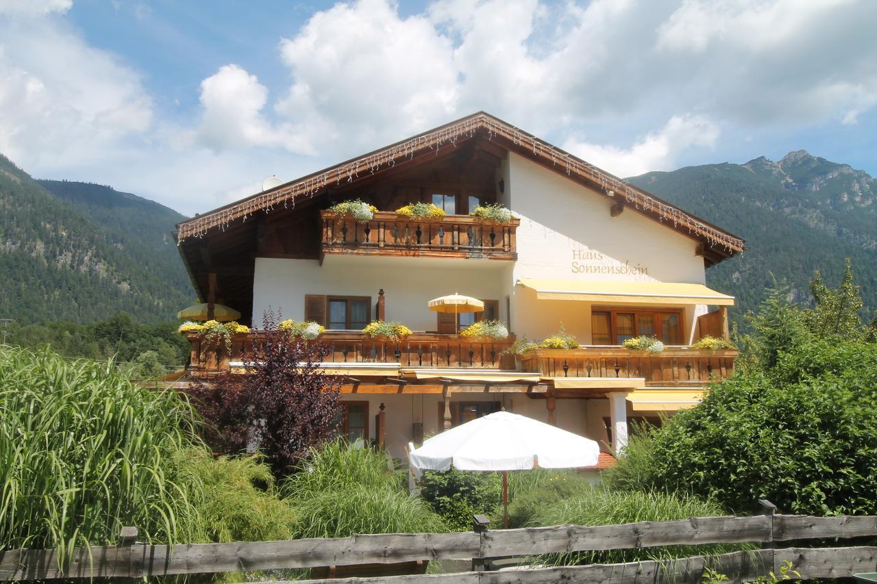 Haus Sonnenschein Hotel ไกรน์เนา ภายนอก รูปภาพ