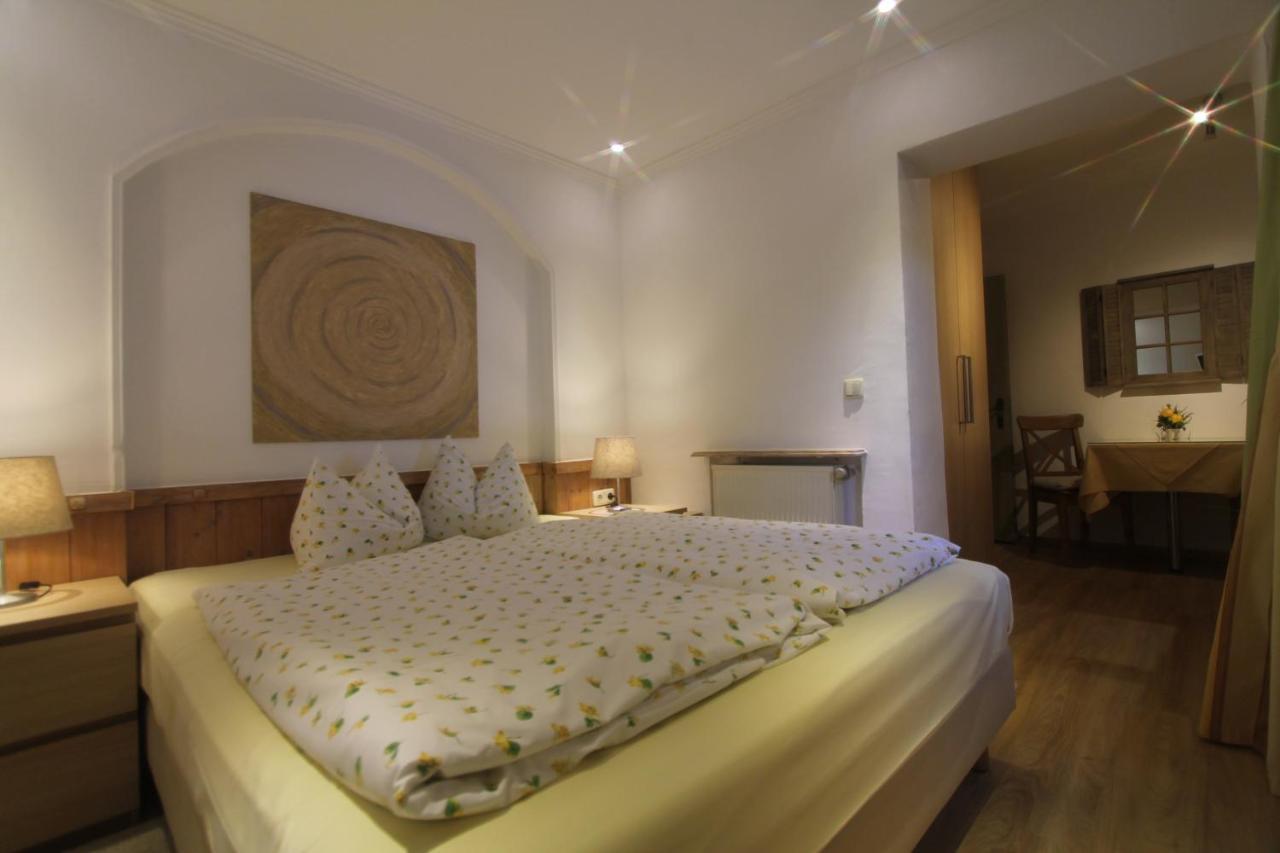 Haus Sonnenschein Hotel ไกรน์เนา ภายนอก รูปภาพ
